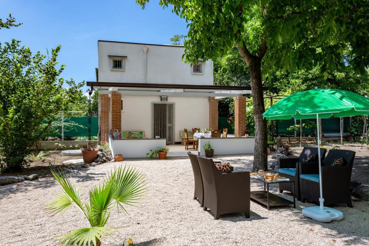 Casa Oasi Della Pace Villa Striano Buitenkant foto