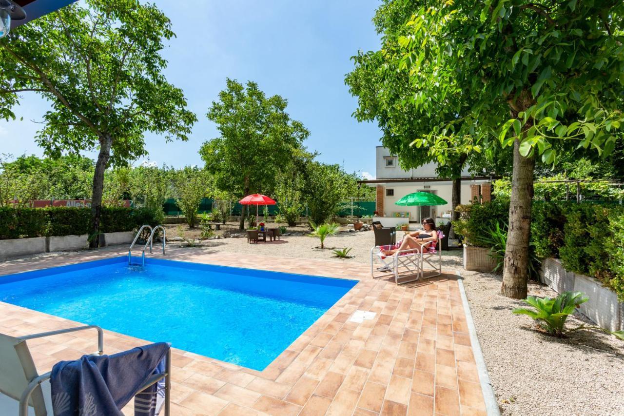 Casa Oasi Della Pace Villa Striano Buitenkant foto